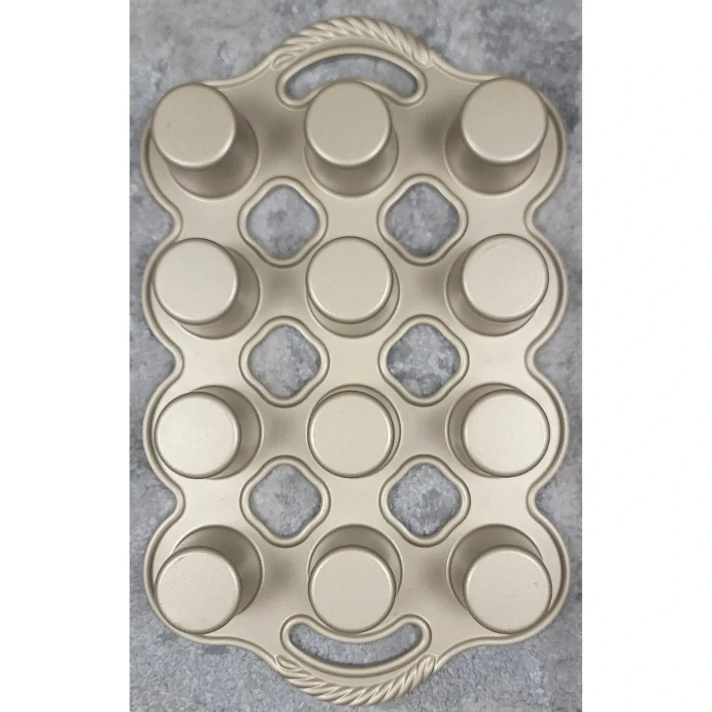 Nordic Ware Cast Aluminum Petite Popover Pan 1/4 Cup Each‎ 12 Cavity